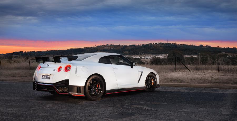  Nissan GT-R Nismo 2017 года  (AU) (фото 18 из 34)